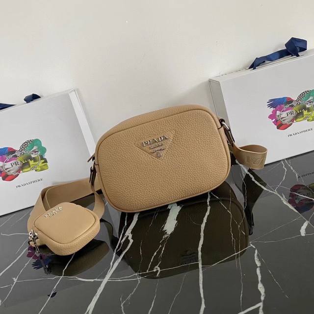top-grade original new camera crossbody bag 1Bh182 has arrived. This crossbody b