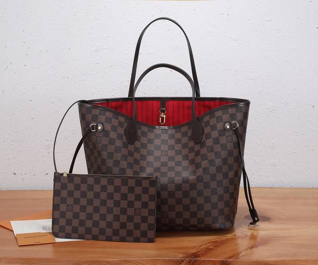 Premium Original, Enhanced Neverfull Medium Handbag. This Neverfull Medium Handb
