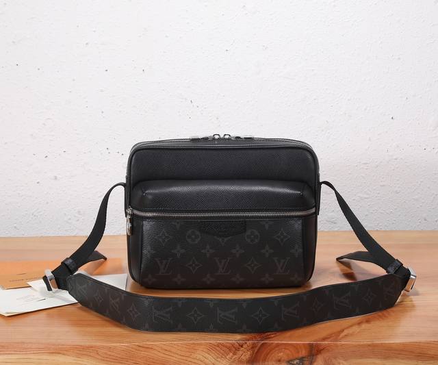This premium, enhanced version of the original Louis Vuitton Outdoor messenger b