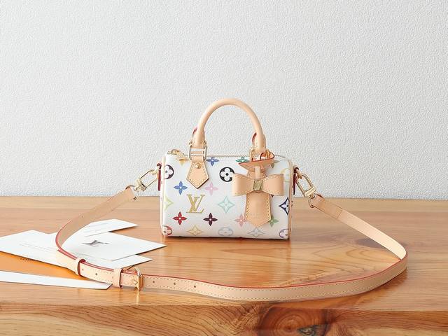 163C01 Dynamic Chip. This premium, enhanced Nano Speedy handbag features a refin