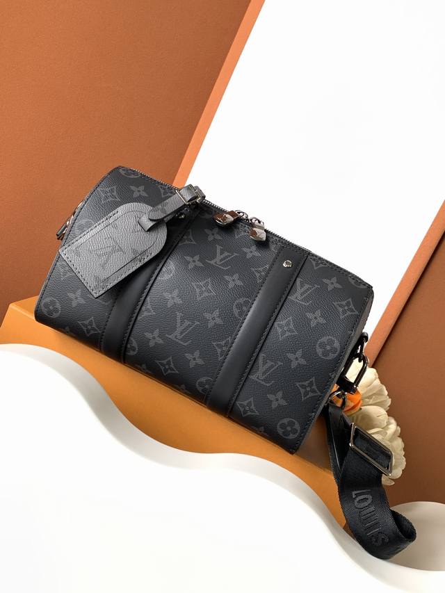 Chip Ciyt Keepall Handbag Super Enhanced Edition Model: M45936 Leather: Italian