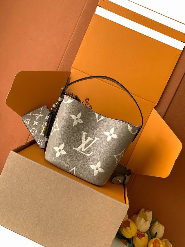 Special Mb163C01 chip version original leather All Inbb handbag model: M13045 el