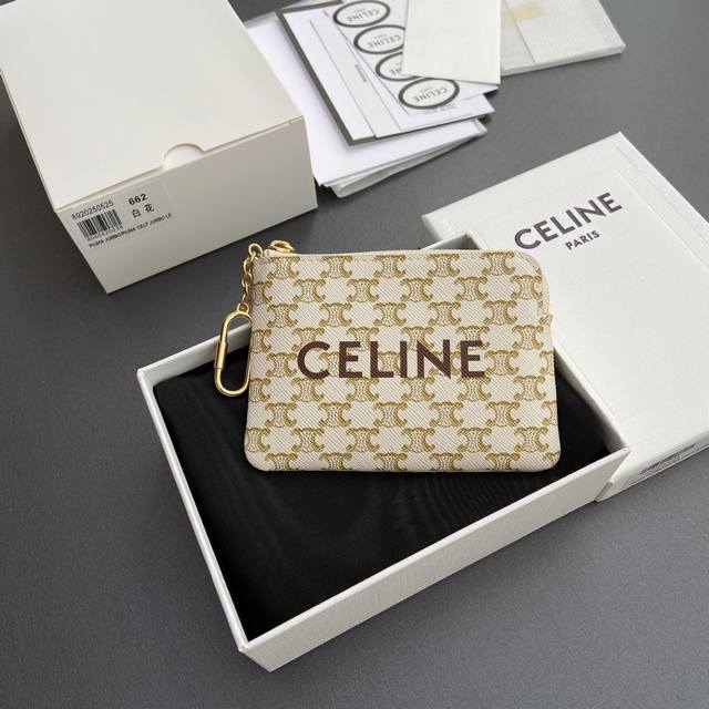 Original leather, premium imported leather with Triomphe logo print and hook clo