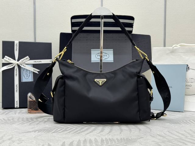 New Explorer Bag 1Bc264 This Explorer Bag is made of imported nylon fabric and c