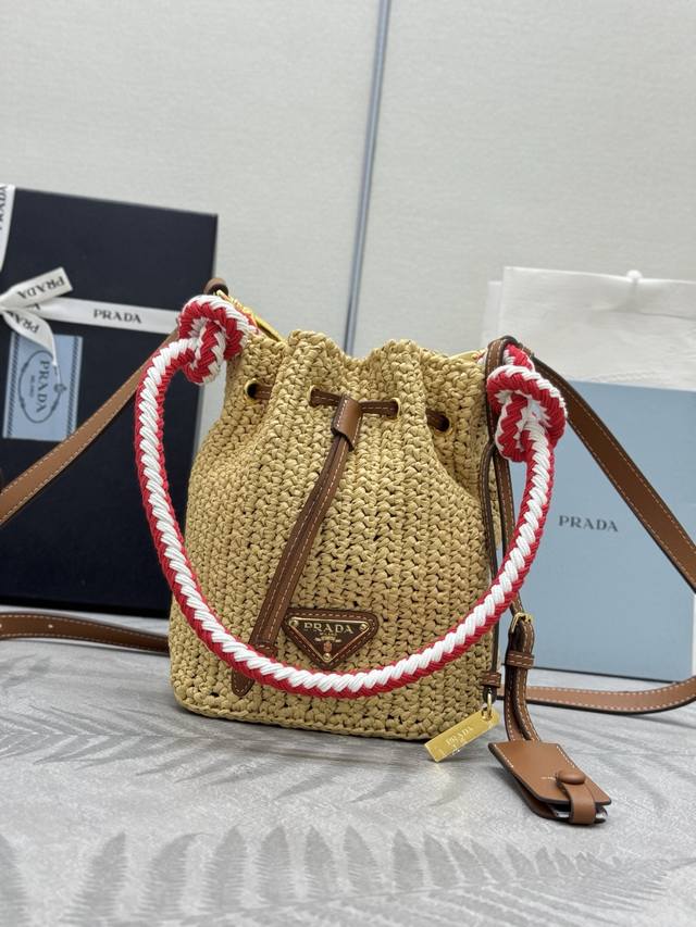 New straw bucket bag 1Be068 red and white cotton rope handle, awakening the stro