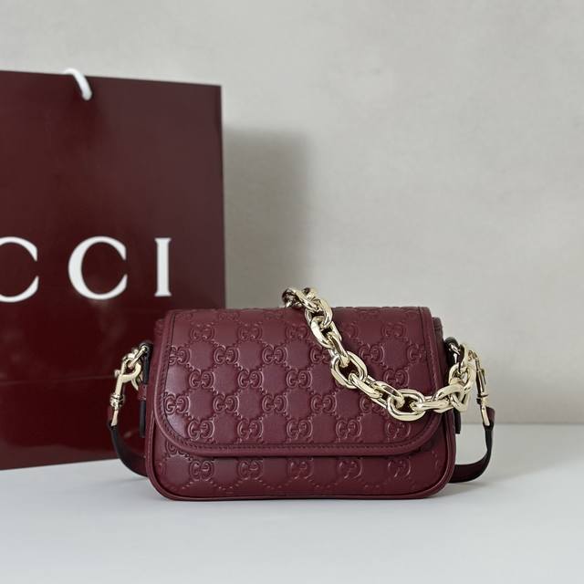 counter quality, top original goods, real shot! Model No. 847448 wine red emboss