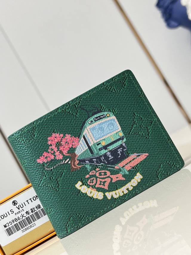 Top-quality original M25986 green Slender wallet made of Monogram coated canvas