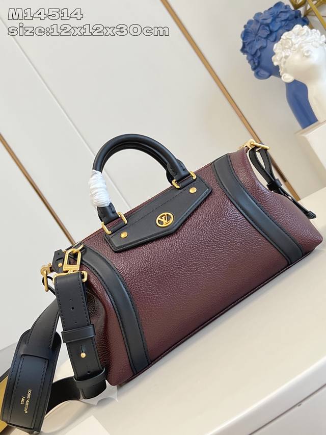 Top-quality original, original M14514, the LV Biker Small Handbag, made a splash