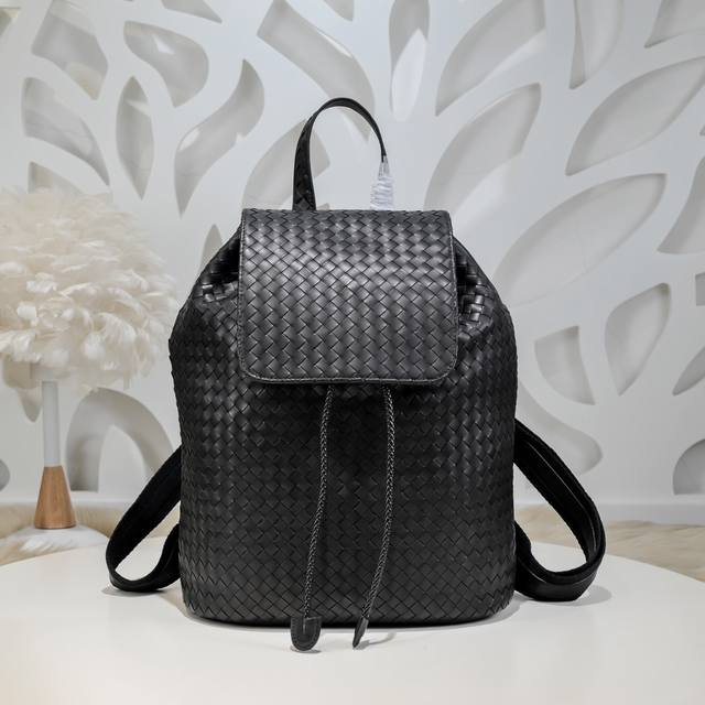Bv - The latest men's backpack, original quality, made from the official website