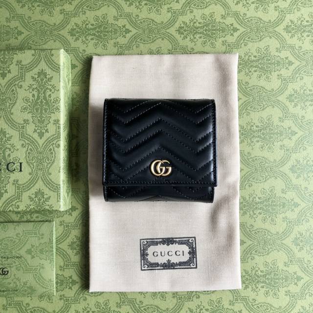 the latest high-quality wallet from the top-of-the-line collection, is a truly s
