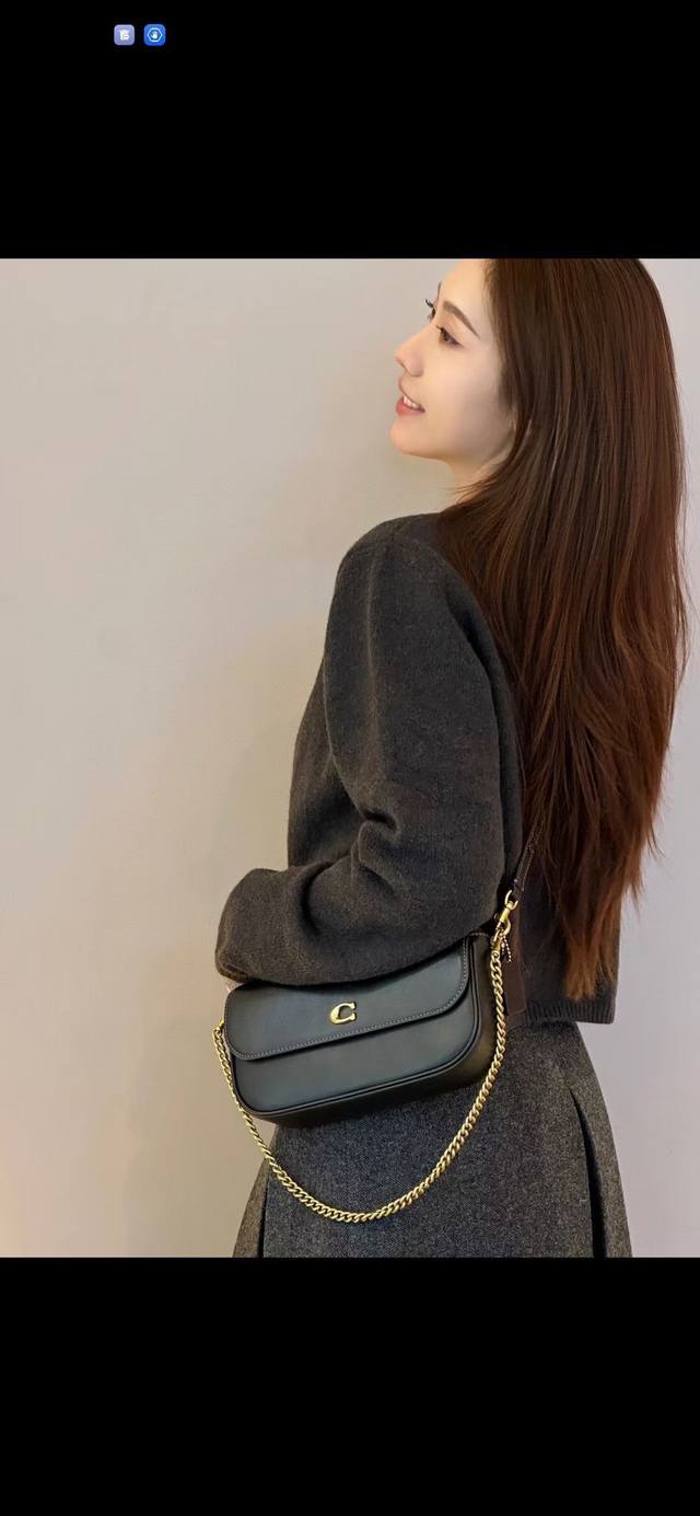 Coach's new model for February, the Can90 Can91 Can92 Brook Chain Bag, is a ligh