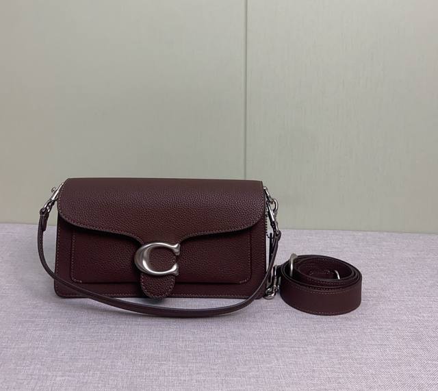 Top-grain cowhide Ch857 Tabby26 A new version of the Dionysus bag is here! The t
