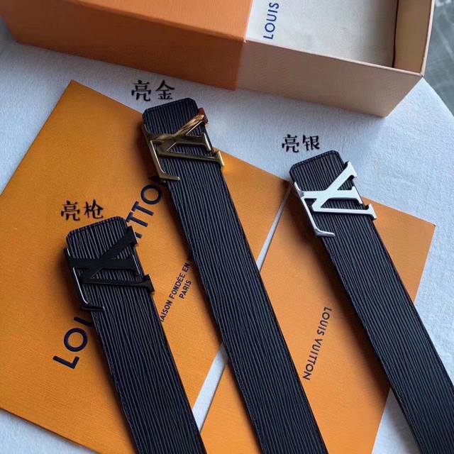 Lv: Louis Vuitton genuine mold. This belt is made of Italian original custom imp