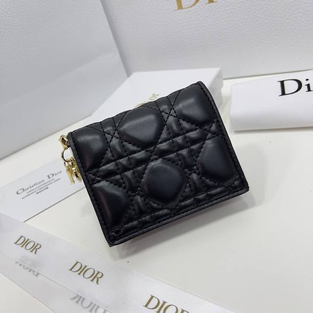 Dior 2387, color: black, pink, gray, size: 11*8.5*3. New arrival from Dior! This