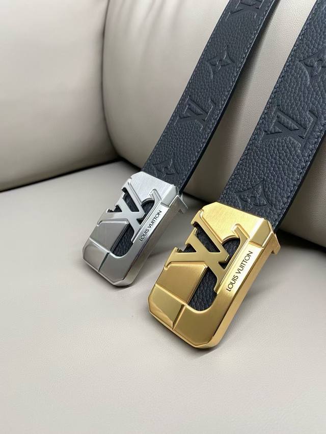 Lv belt width: 4.0cm counter synchronization of the latest series, with exquisit
