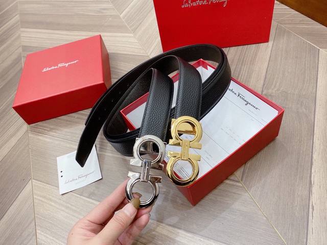 Salvatore Ferragamo double-sided imported calfskin belt with an original, premiu