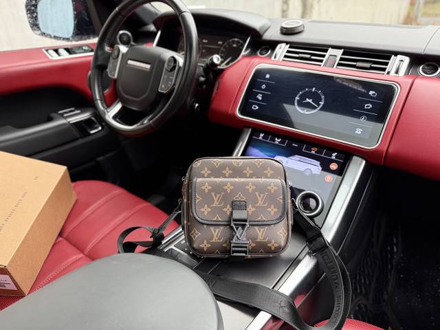 Chip Edition High-End "Louis Vuitton" Lv Shoulder Bag, M12518 Louis Vuitton Geta