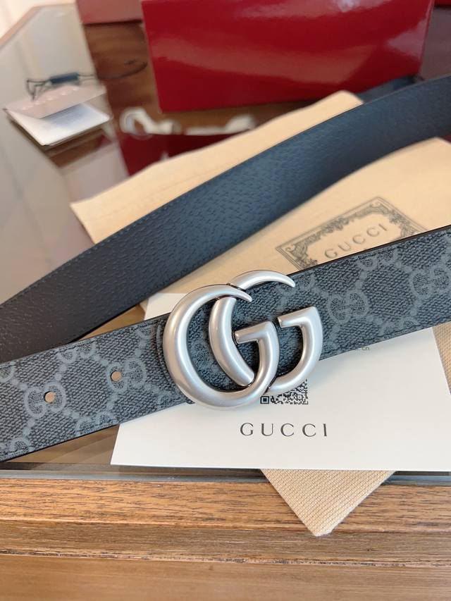 Stunning Gucci Double G Men's New Belt, 3.5cm wide, canvas with gray monogram an