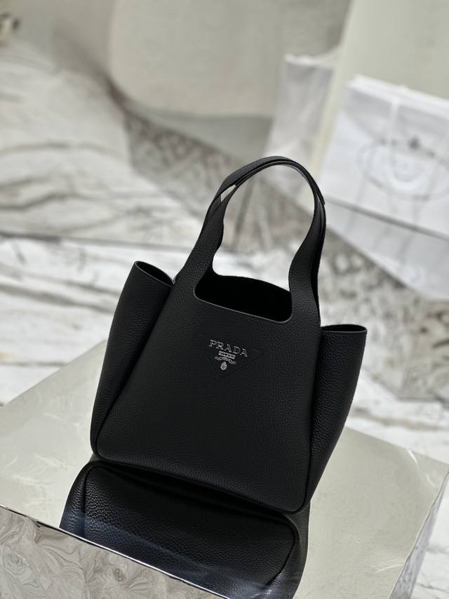 Large size soft and delicate calfskin basket tote bag, full leather inside and o