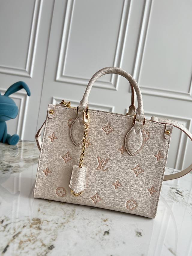 top-tier original, 163 variable code chip M14403. This Onthego small handbag fea