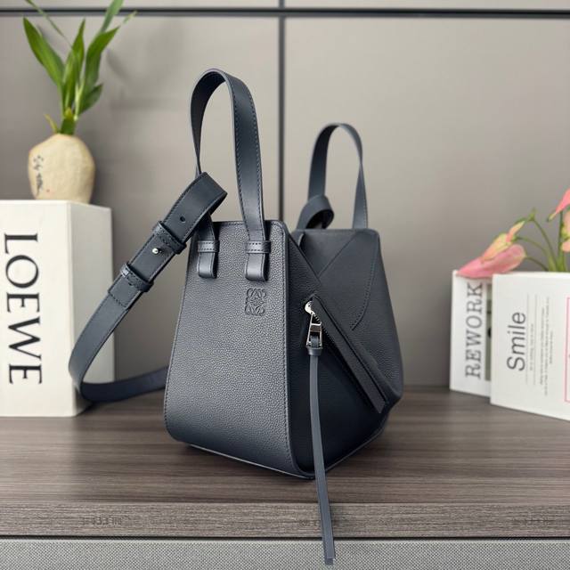 Lw Compact Hammock Handbag in Soft Grained Cowhide Leather New Size New Version