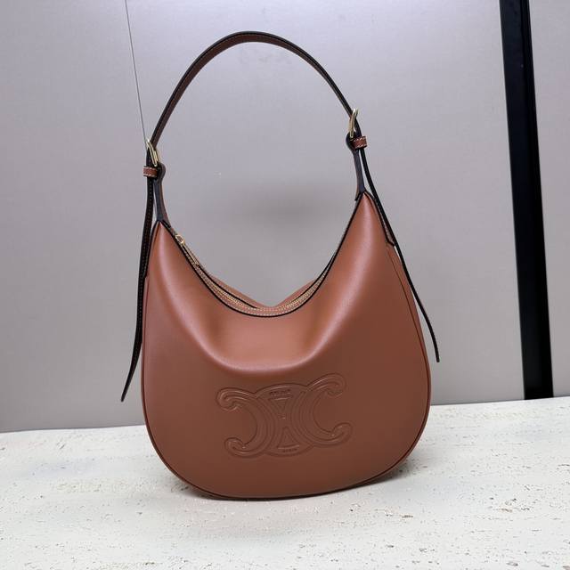 Heloise logo print cowhide leather bag 12 x 11 x 3 inches 30 x 28.5 x 8 cm Shoul