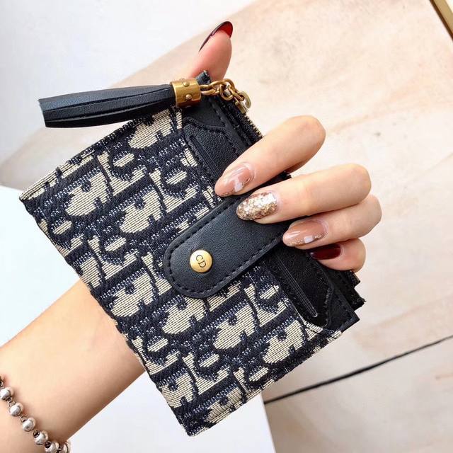 Dior 705, color black, red, size 12*9*1.5, Dior's latest counter style is now on