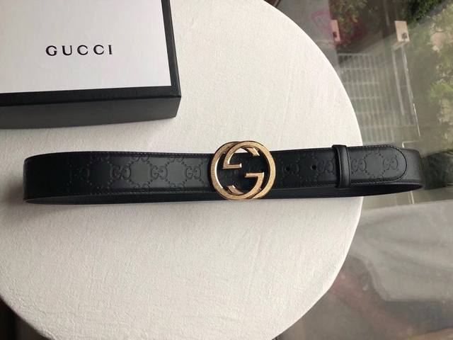 Gucci Signature men's exquisite double G sand-bowed metal buckle embossed black