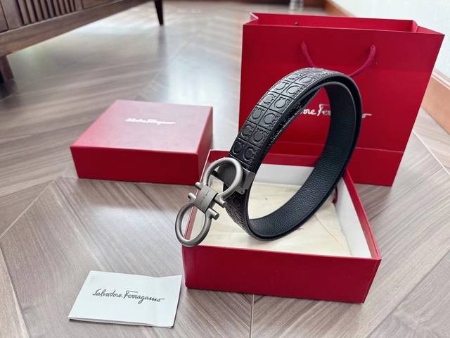 If there's a belt I like this year or 10 years ago, it's Salvatore Ferragamo. It