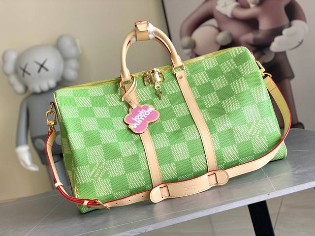 Price Adjustment M40667 Green Check M40713 Pink Check This Keepall Bandouli