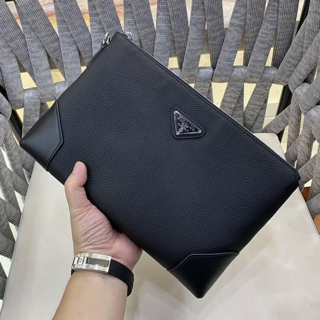 Out of Stock King Official Website Synchronized New Lv Casual Essential Clutch S
