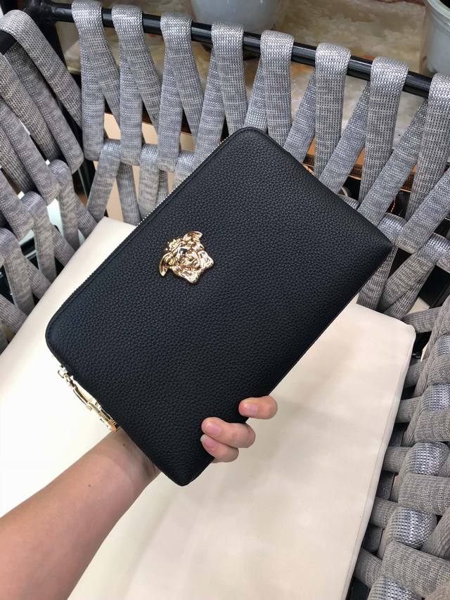 Versace original top-grain imported latest cowhide leather, synchronized with th