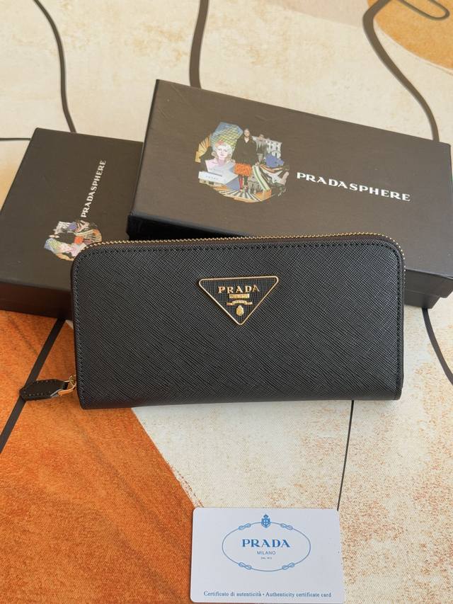 Classic small single zipper wallet, classic, simple and stylish, Zp development,
