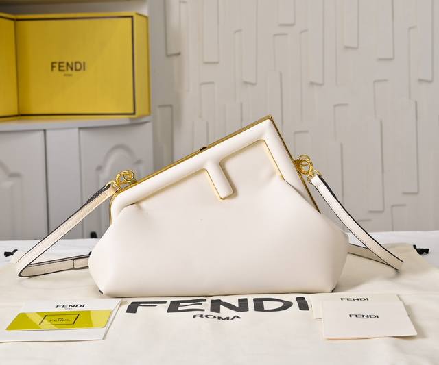 Model 80016 The all-new Fend1 First is here! Led by designer Kim Jones, the firs