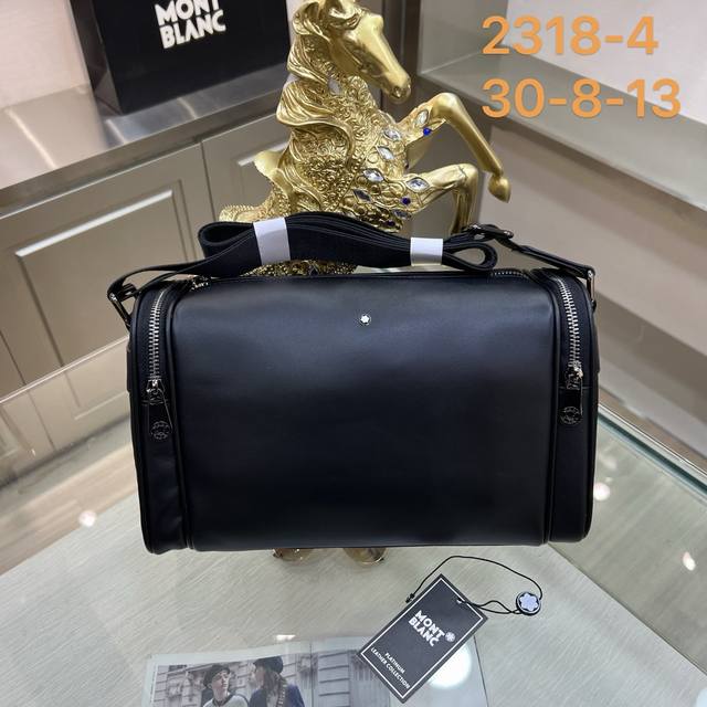 Montblanc 2318-4 Montblanc's Masterful Shoulder Bag series is modern in style an