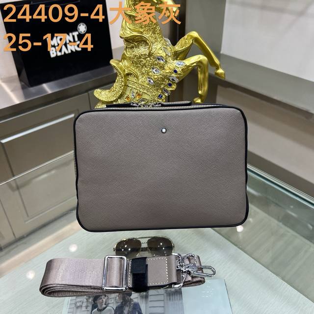 Montblanc 24409-4 Elephant Grey is made of cross-grain cowhide and is extremely