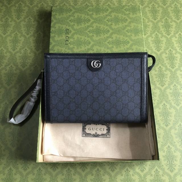 The premium Ophidia collection blends Gucci's traditional essence with modern de