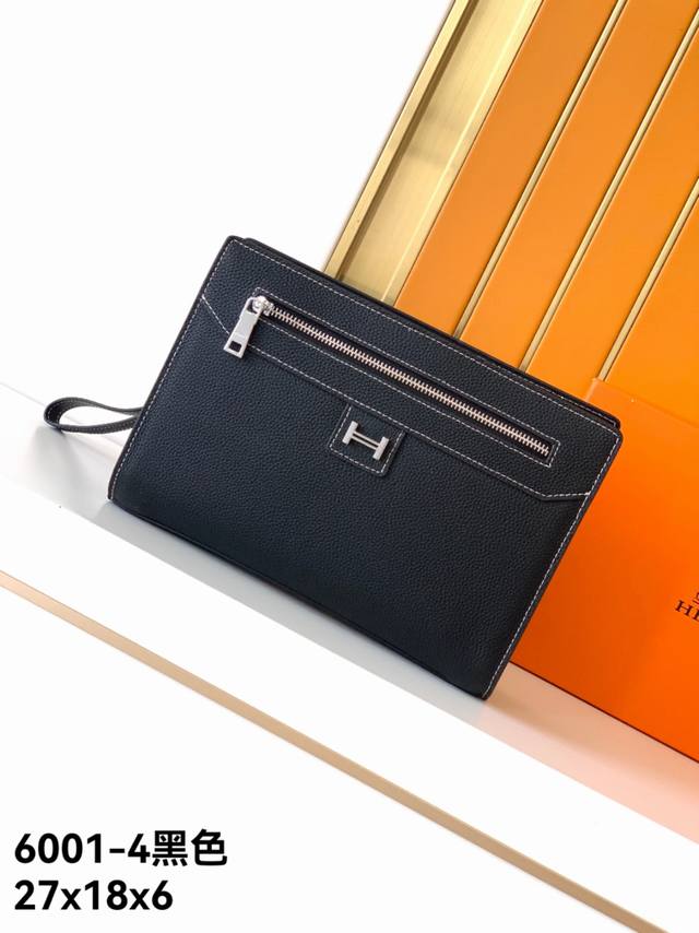 Clutch Model: 6001-4 Black. Made from premium, genuine Emma Italian leather, thi