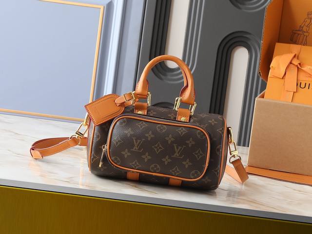 Updated from the original M14981, M12627, M13988, M46271. This Keepall 25 Cargo