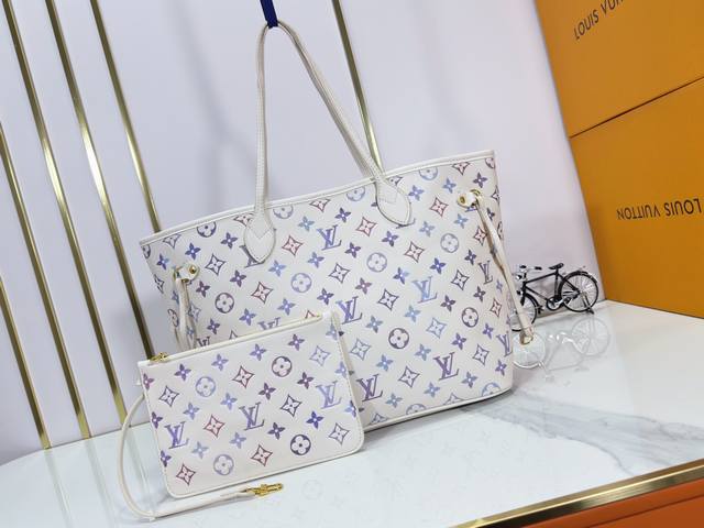M40995 M45685 A watercolor gradient reinterprets the classic Neverfull handbag,