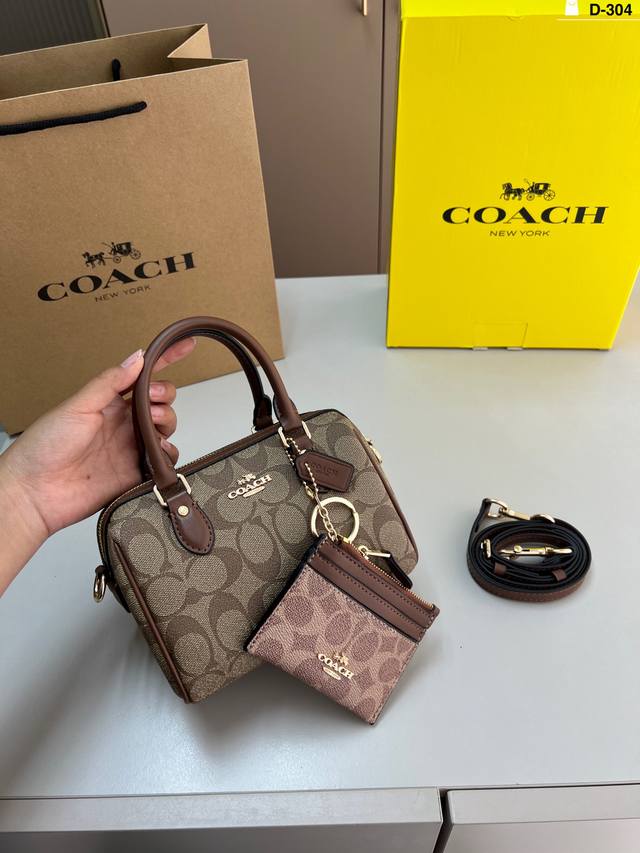with card holder Coach pillow bag handbag classic design fashion all-match can b