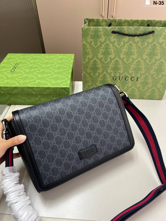 Gucci Gucci men's crossbody bag can be carried on the shoulder or crossbody! N-3