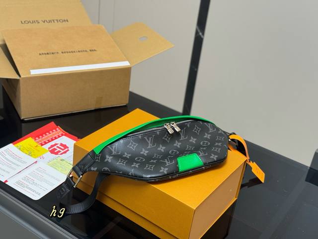 with folding box airplane box Lv waist bag cowhide can be used as a chest bag or