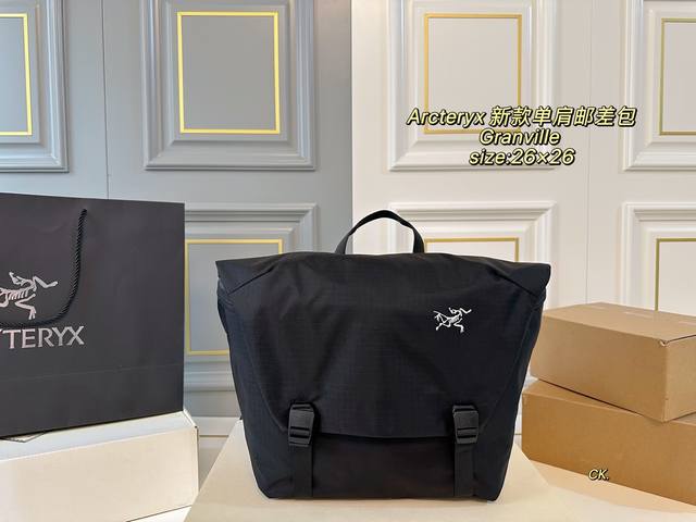 Unboxed Size: 26