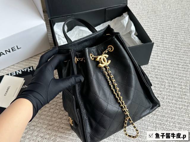 Chanel 25S Hobo in small size with box is absolutely stunning. This year's 25S s
