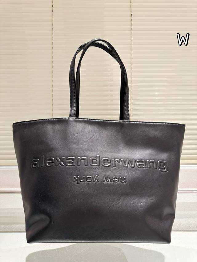 Alexanderwang Tote Bag, the King of Pressure Mountain Shopping Bag, can hold any