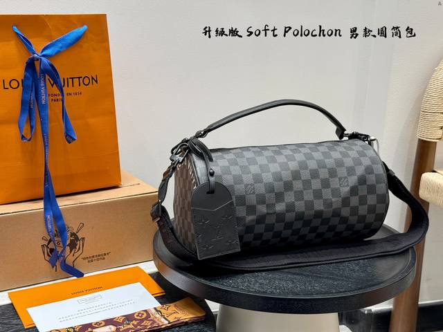 Full Gift Box Size 34.17Lv Men's Soft Polochon Cylindrical Bag. This bag has bee