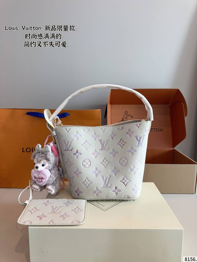 with gift box. Lv All Inbb bucket bag full of atmosphere, can be easily controll