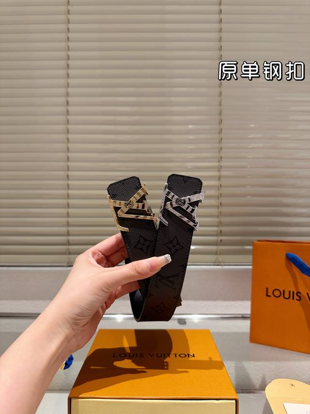 High-quality steel buckle! LV leather belt ~ The hottest version among the popul