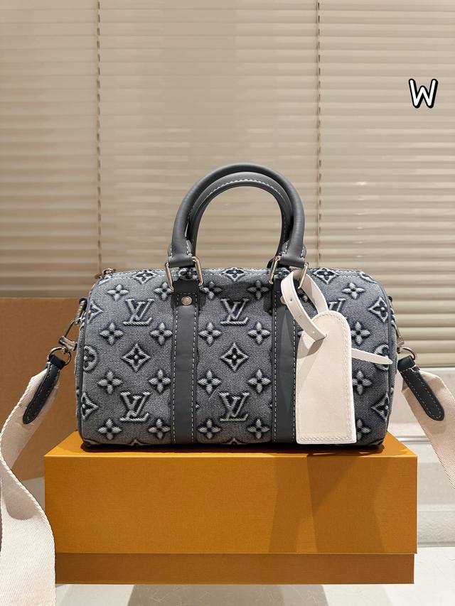 denim original Lv new series pillow bag handbag, the first Lv Speedy Nano pillow